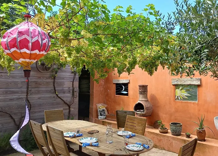 La Maison De 1868 招待所