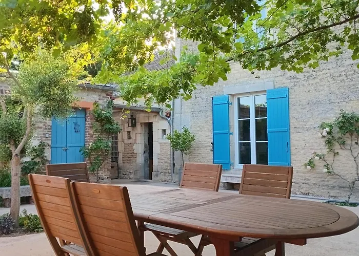 La Maison De 1868 招待所 *